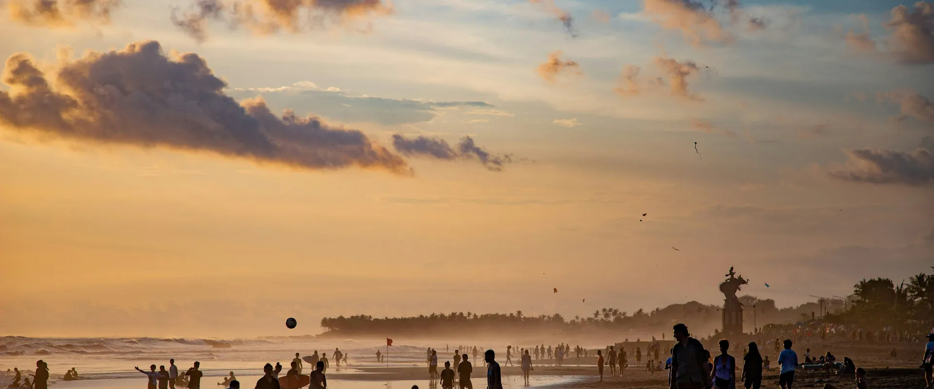Pub crawls in Canggu, Indonesia