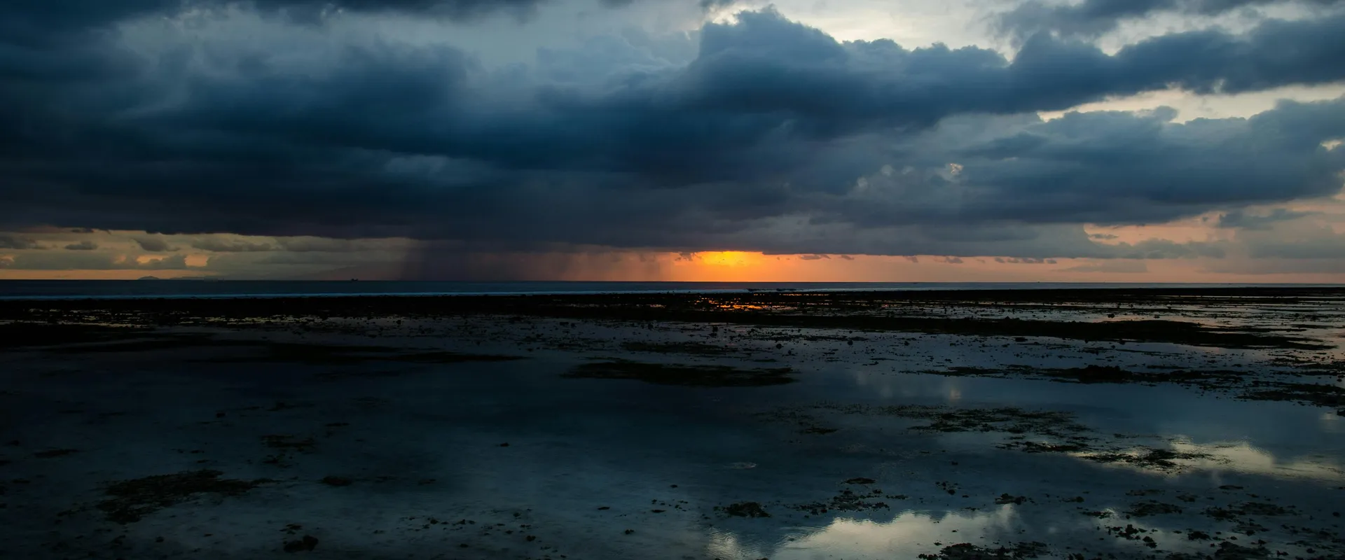 Pub crawls in Gili Trawangan, Indonesia