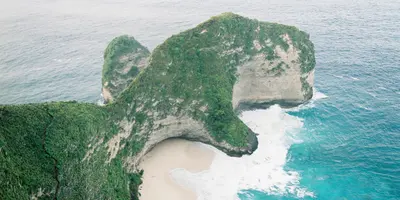 Party hostels in Nusa Lembongan, Indonesia