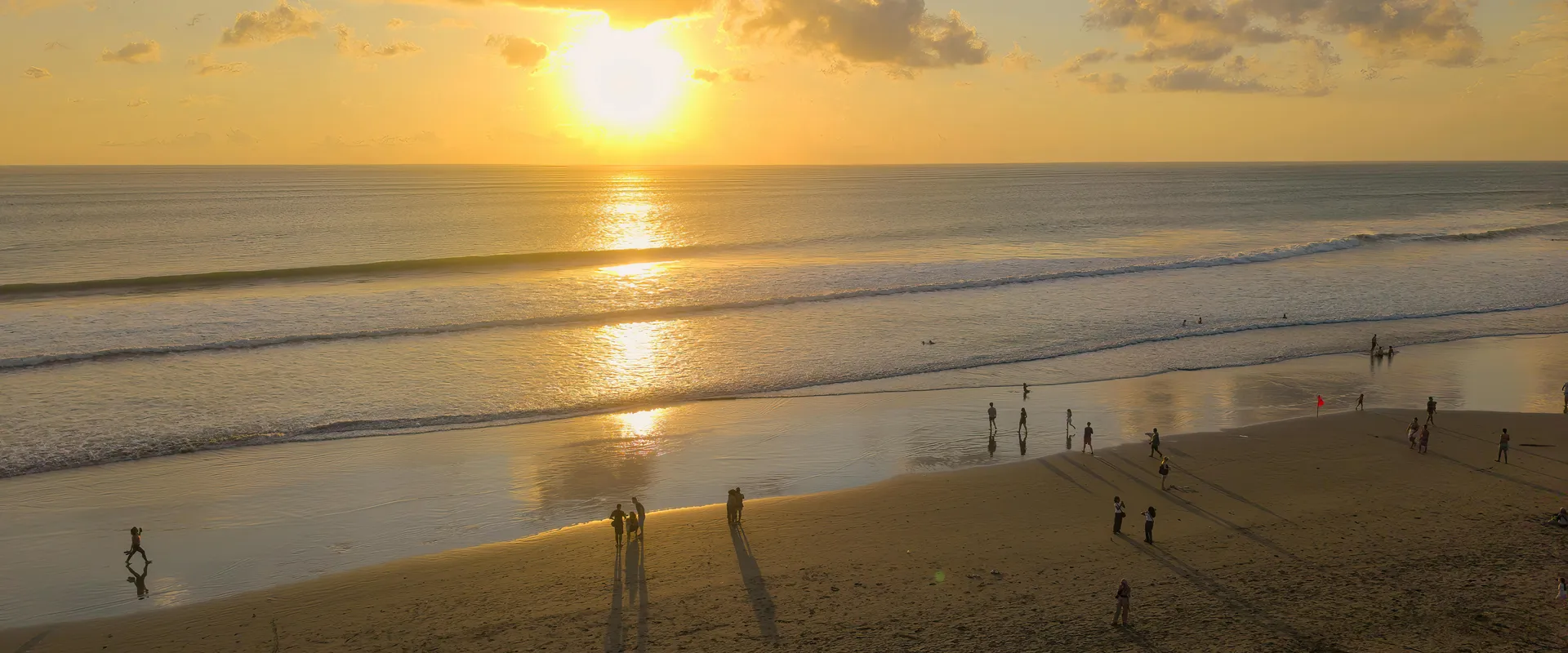 Pub crawls in Seminyak, Indonesia