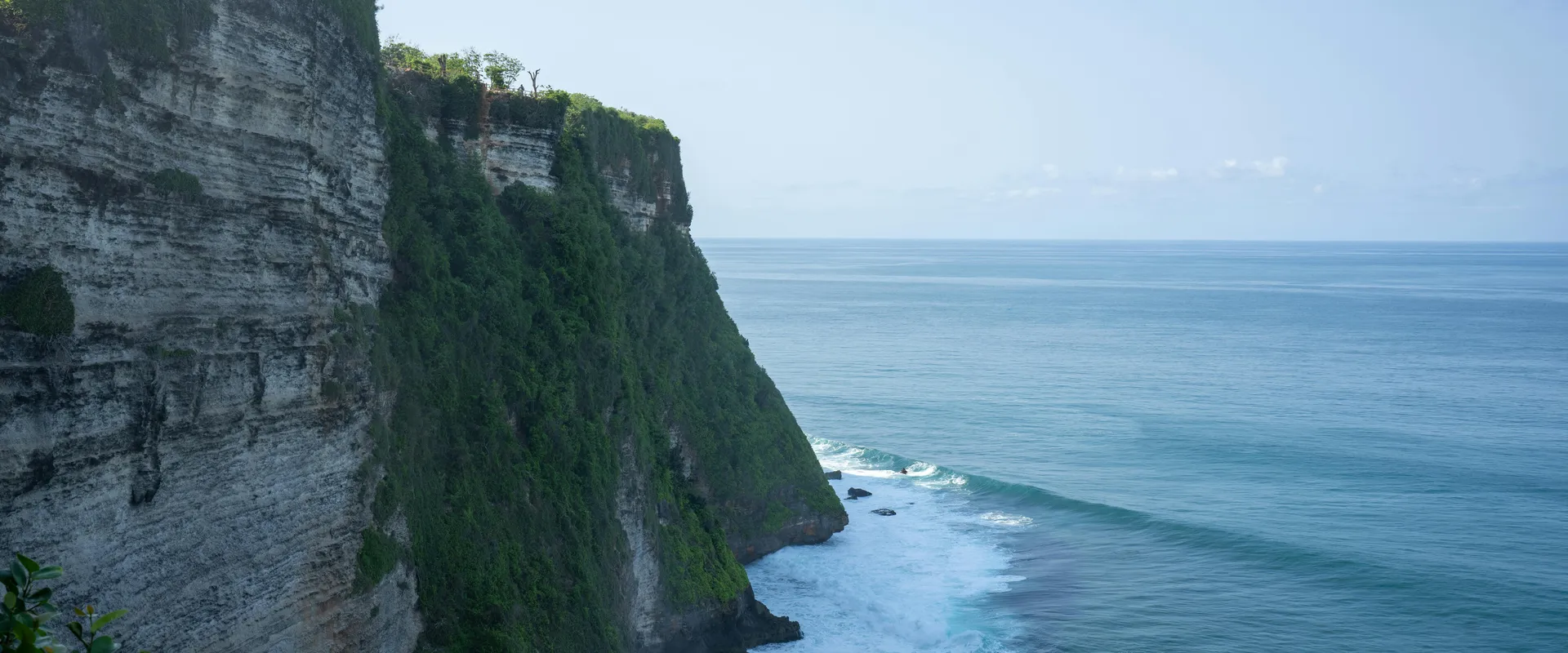 Pub crawls in Uluwatu, Indonesia