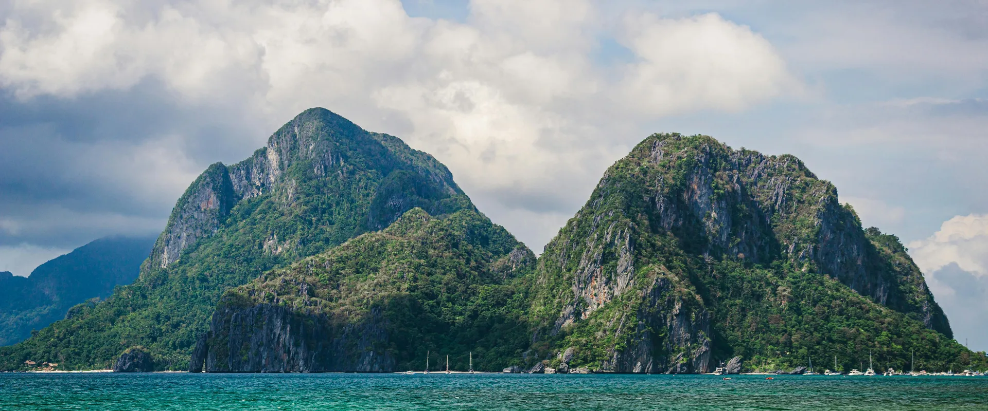 Pub crawls in El Nido, Philippines