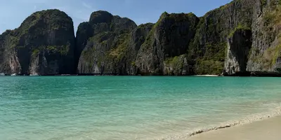 Party hostels in Koh Phi Phi, Thailand